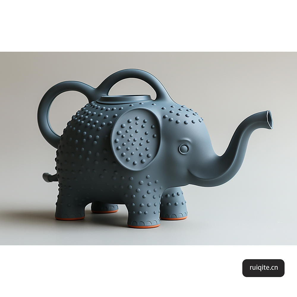 jason028012_Hillman_watering_can_elephant_shaped_gray_plastic_w_d3b9f2bb-8967-440d-8dd6-d2ab0d476f1e